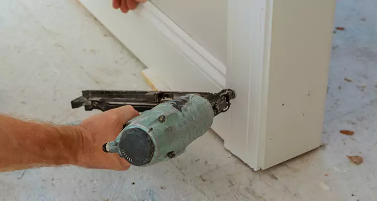 Fix Garage Door Panel in Holiday, FL