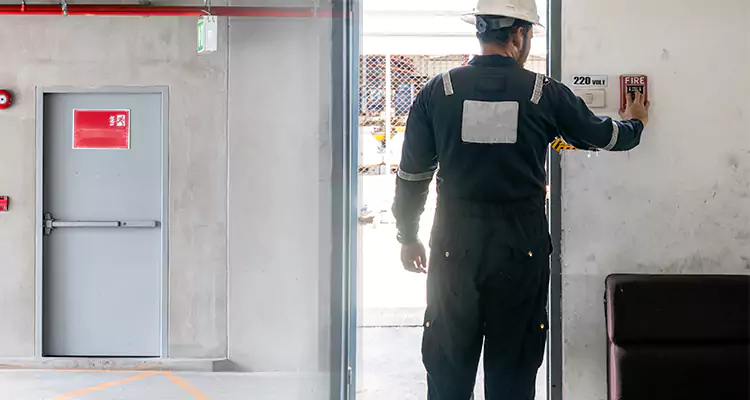 Emergency Fire Exit Door Repair in Holiday, FL