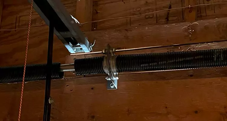 Garage Door Lift Cable Replacement in Holiday, FL