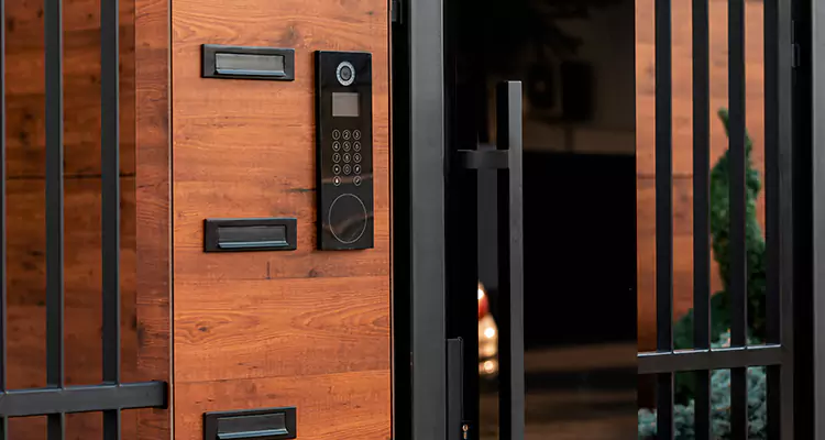 Automatic Door Maintenance in Holiday, FL