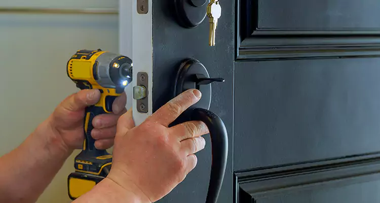 Comprehensive Door Lock Repair Services in Holiday, FL