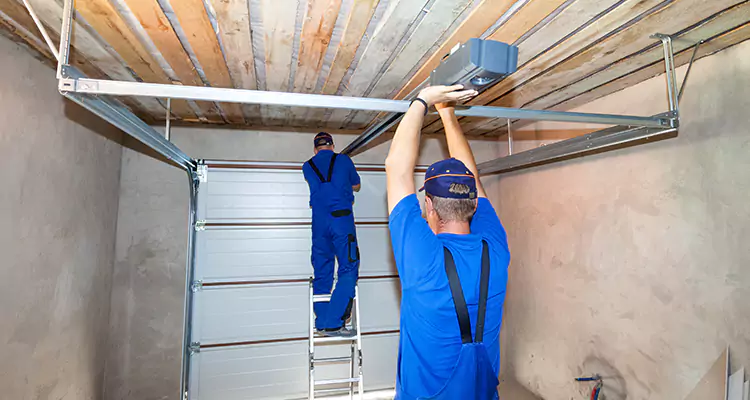 Garage Door Opener Technician in Holiday, FL