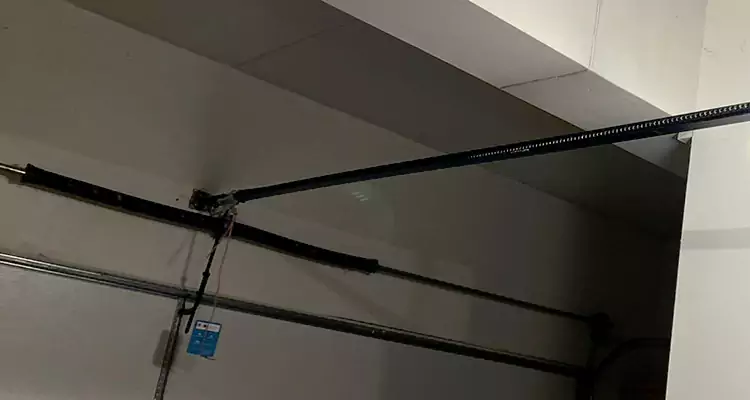 Garage Door Spring Removal in Holiday, FL