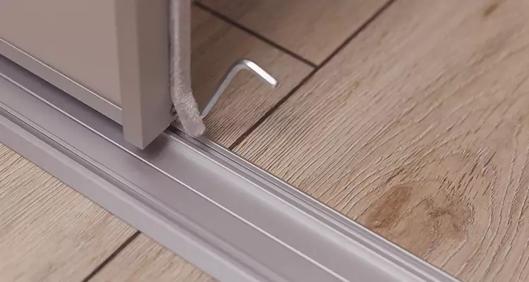 Squeaky Sliding Door Repair in Holiday, FL