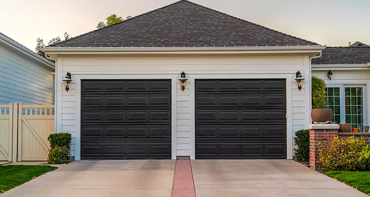 Residential Local Garage Door Repair in Holiday, FL