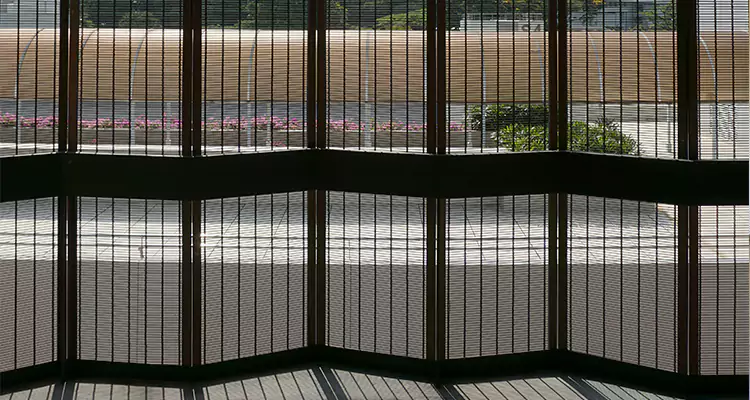 Front Screen Door Repair in Holiday, FL