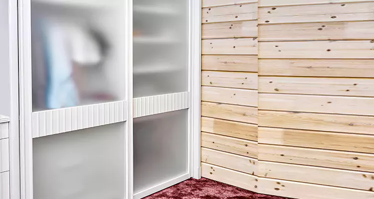 Sliding Closet Door Rollers Replacement in Holiday, FL